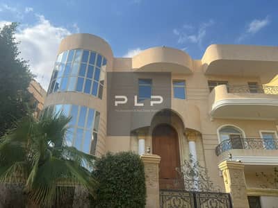 4 Bedroom Villa for Sale in New Cairo, Cairo - 25a1e038-fa70-4704-ba53-4de2f70da2f6. jpg 4 Bedroom Villa for Sale in New Cairo, Cairo - 25a1e038-fa70-4704-ba53-4de2f70da2f6. jpg