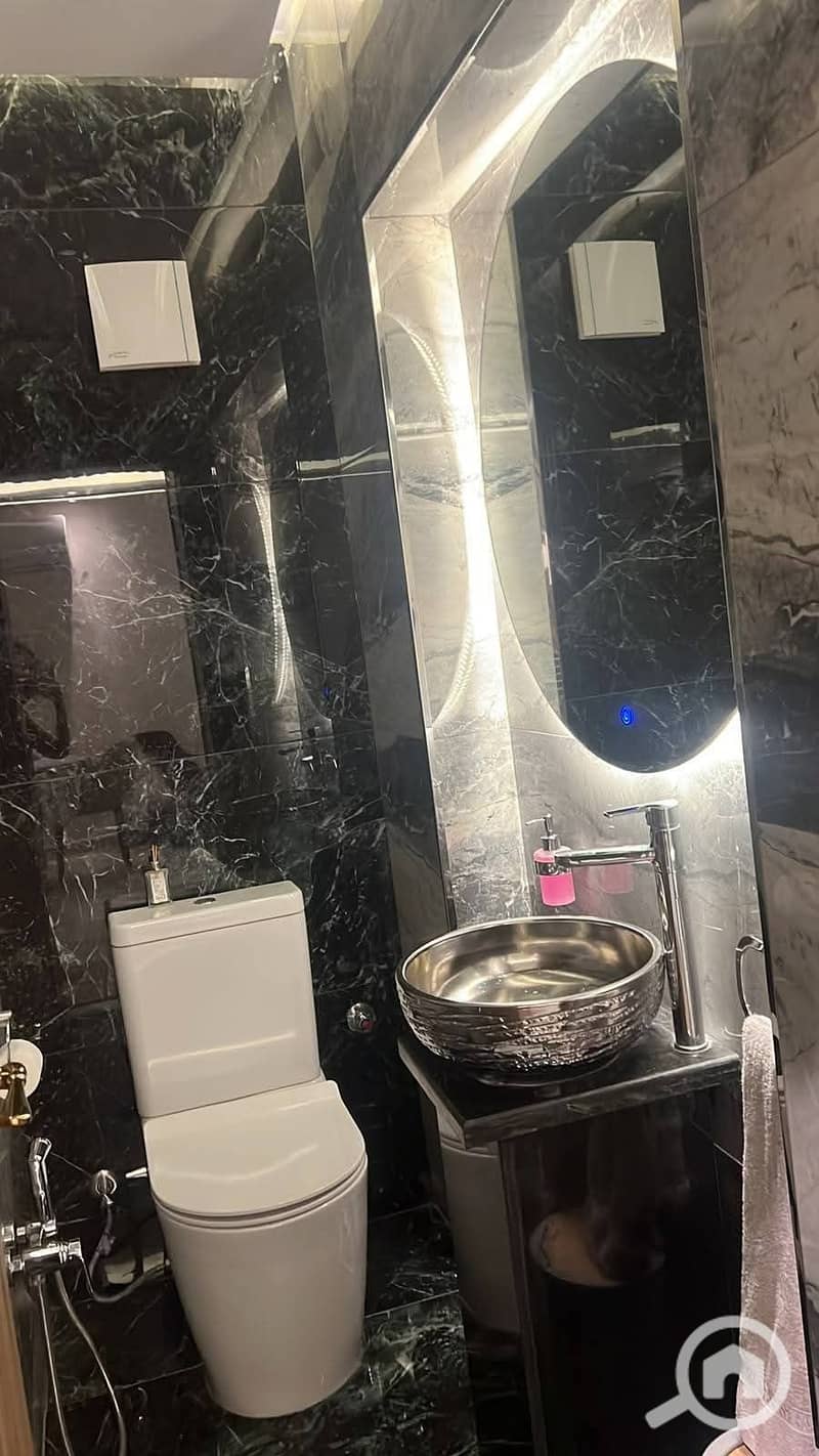3 1000033093. jpg