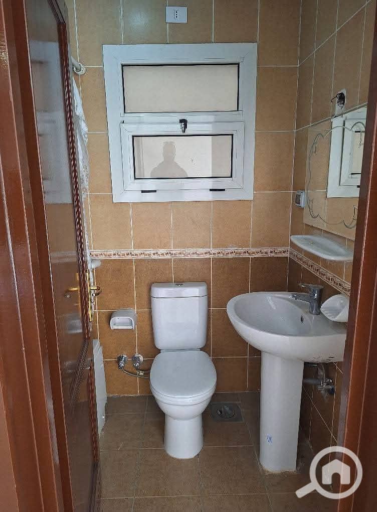 9 633914. jpg