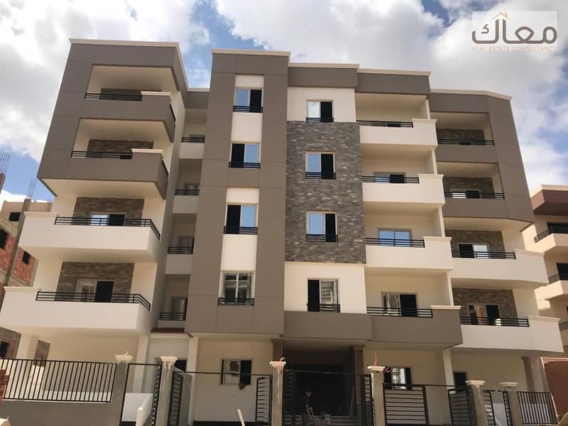 2 8febf707-4bd0-4718-8b90-ae97f3fe9415. jpg