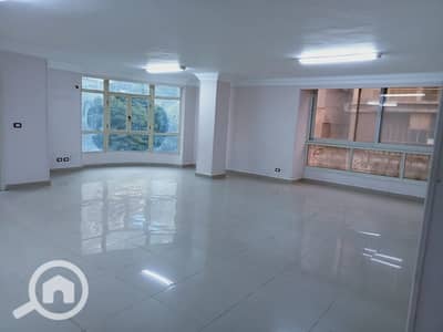 3 Bedroom Flat for Rent in Dokki, Giza - 62543. jpg 3 Bedroom Flat for Rent in Dokki, Giza - 62543. jpg