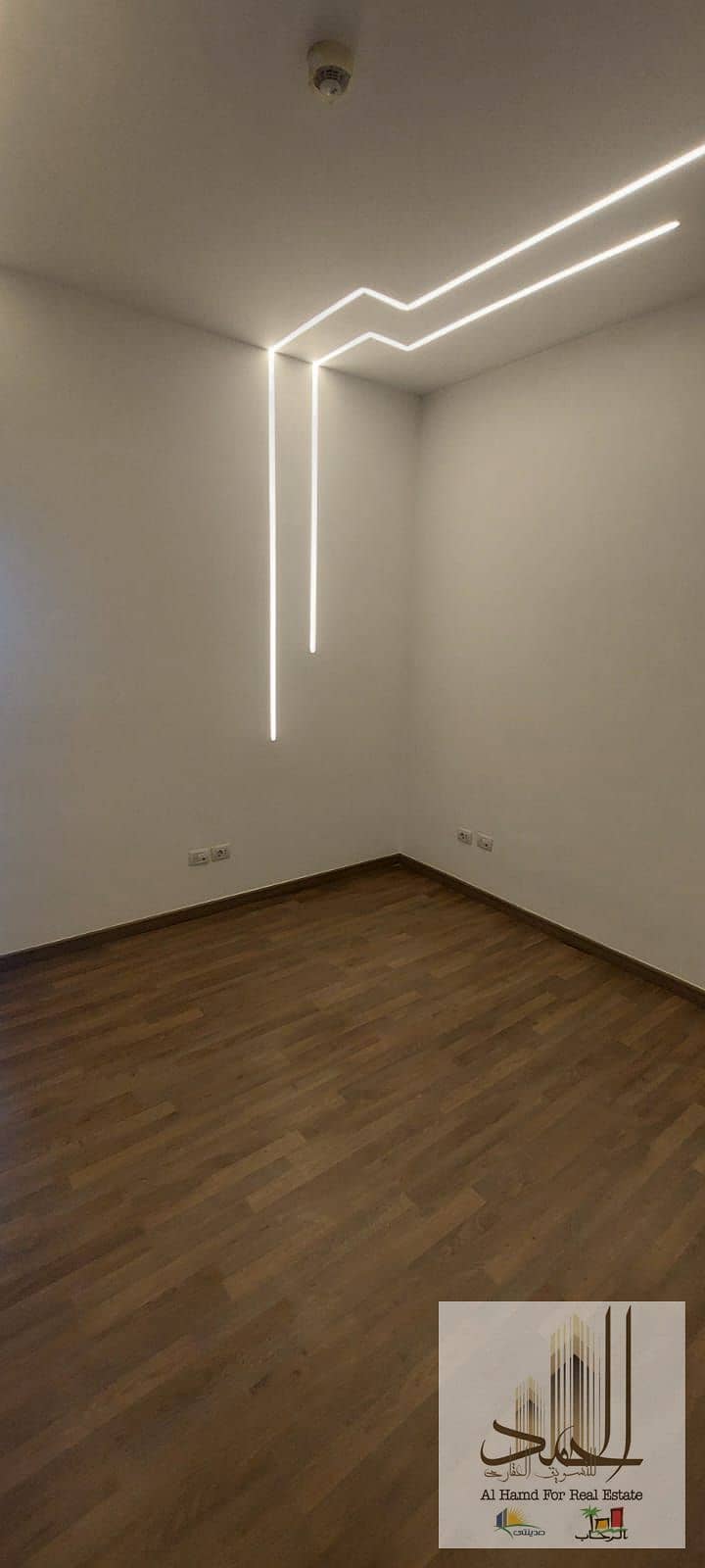 8 1000942021. jpg