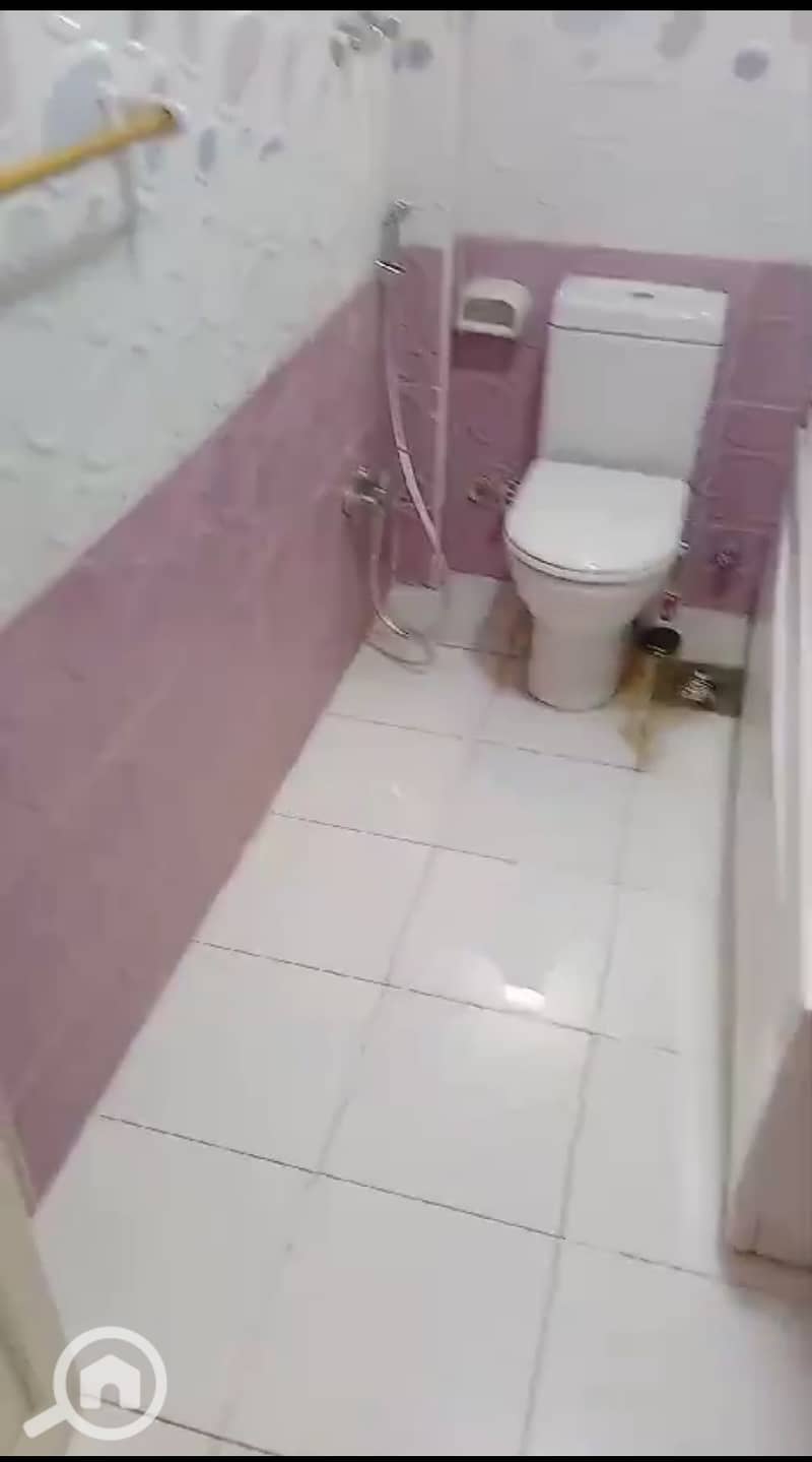 8 74035. jpg