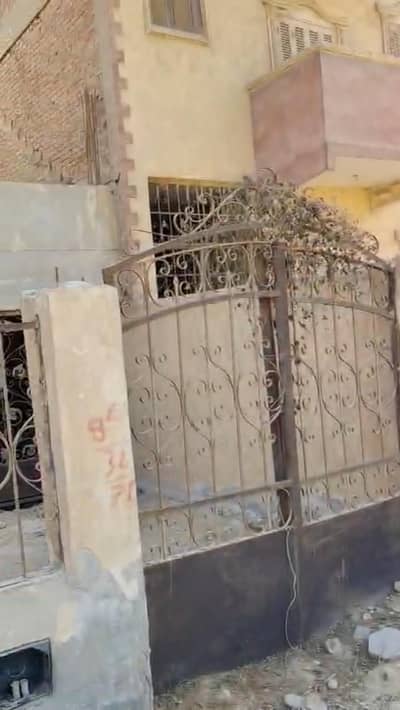 Land for Sale in Hadayek October, Giza - فيلا بحدائق اكتوبر للبيع Land for Sale in Hadayek October, Giza - فيلا بحدائق اكتوبر للبيع