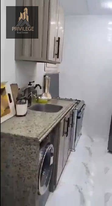 3 1000971210. jpg