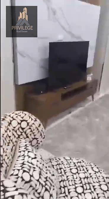 12 1000971212. jpg