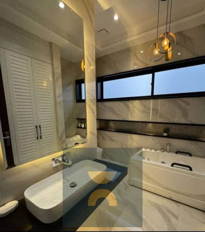 7 Bedroom Villa for Sale in New Cairo, Cairo - 788729529_122130314049249373_2712859598750786043_n. jpg