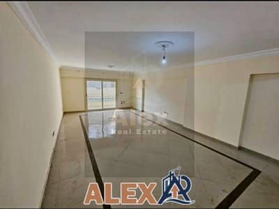 3 Bedroom Apartment for Sale in Saba Pasha, Alexandria - WhatsApp Image 2026-09-19 at 5.51. 30 PM. jpeg 3 Bedroom Apartment for Sale in Saba Pasha, Alexandria - WhatsApp Image 2026-09-19 at 5.51. 30 PM. jpeg
