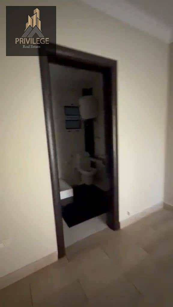 6 1001123337. jpg