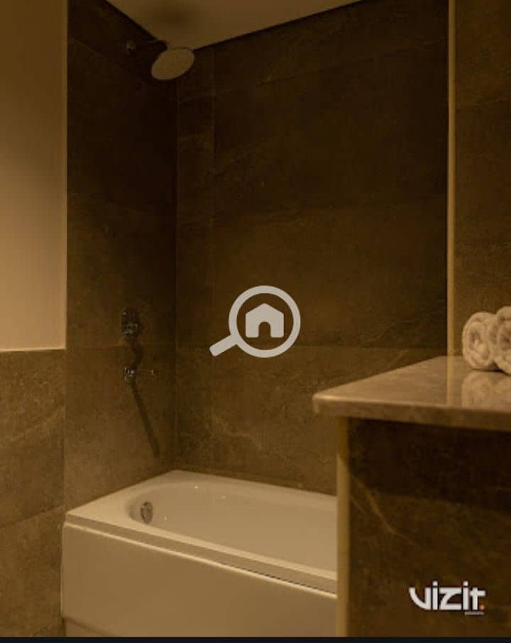13 27b0805e-f64b-4523-80c7-1eb9226cbffb. jpg