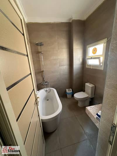 4 Bedroom Duplex for Sale in Sheikh Zayed, Giza - WhatsApp Image 2026-09-19 at 6.05. 36 PM (4). jpeg 4 Bedroom Duplex for Sale in Sheikh Zayed, Giza - WhatsApp Image 2026-09-19 at 6.05. 36 PM (4). jpeg