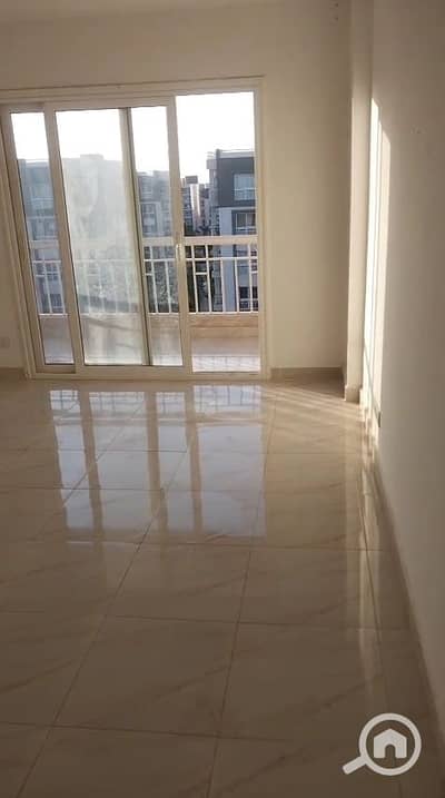 2 Bedroom Flat for Sale in Madinaty, Cairo - VideoCapture_٢٠٢٦٠٩٢١-١٤٣٤٢٩. jpg 2 Bedroom Flat for Sale in Madinaty, Cairo - VideoCapture_٢٠٢٦٠٩٢١-١٤٣٤٢٩. jpg