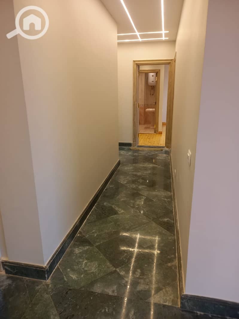 4 64367. jpg