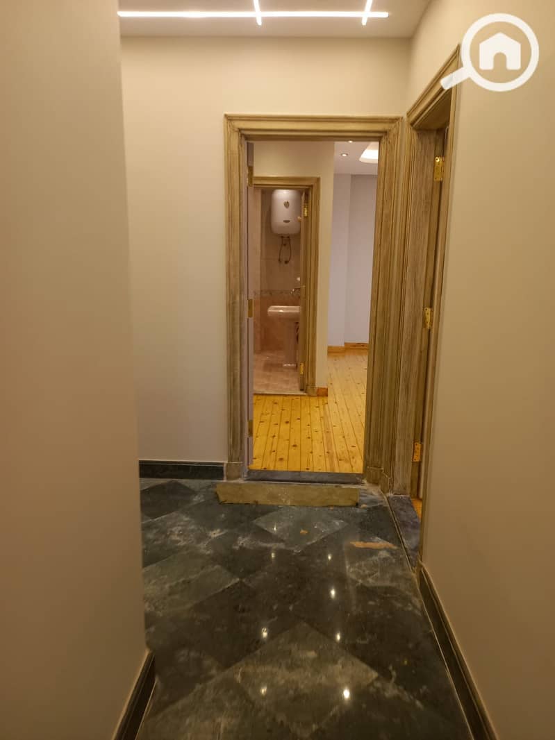 8 64386. jpg