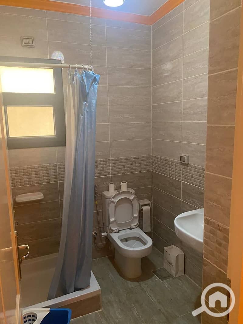 9 134358. jpg