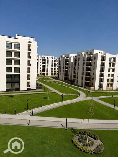 2 Bedroom Apartment for Sale in Sheikh Zayed, Giza - a84c561c-1f0a-4ab4-badf-ddb31c191737. jpg 2 Bedroom Apartment for Sale in Sheikh Zayed, Giza - a84c561c-1f0a-4ab4-badf-ddb31c191737. jpg