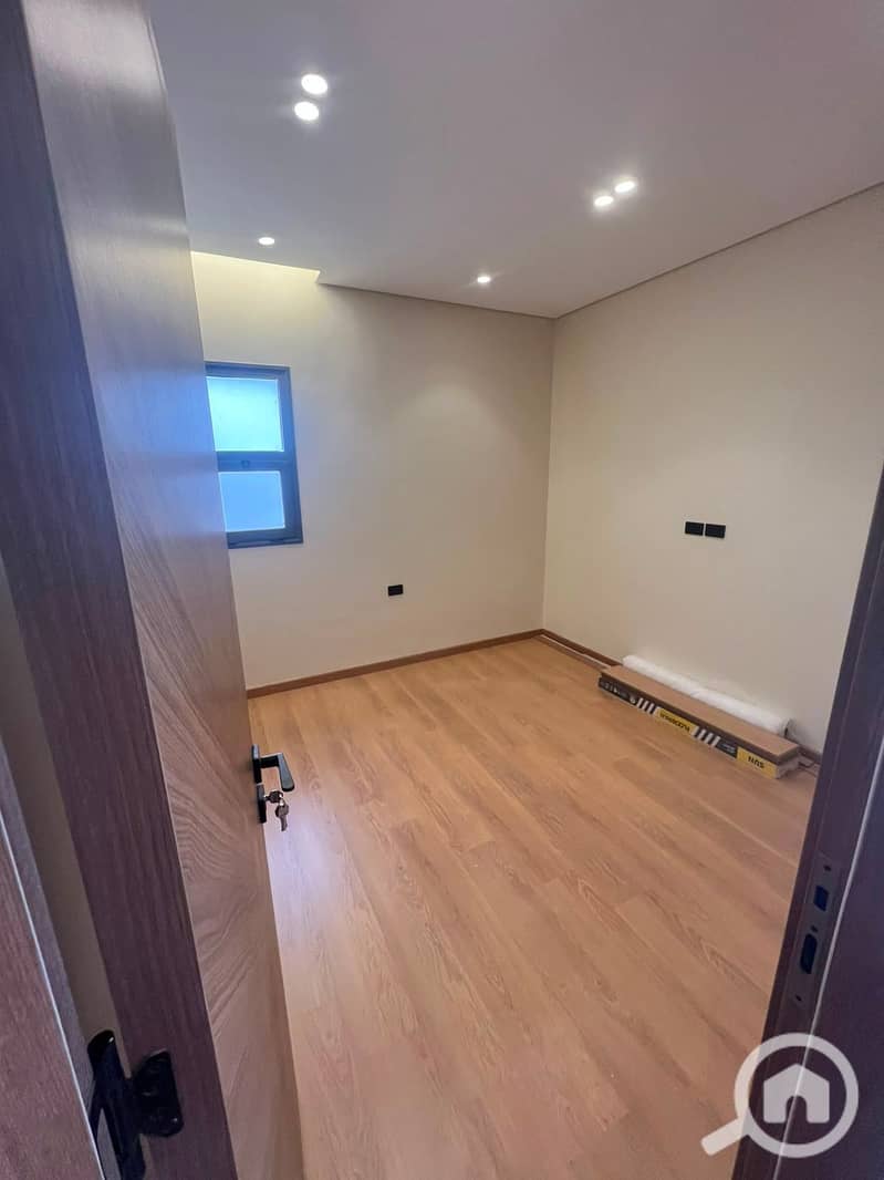 8 WhatsApp Image 2026-09-21 at 7.03. 44 AM (5). jpeg