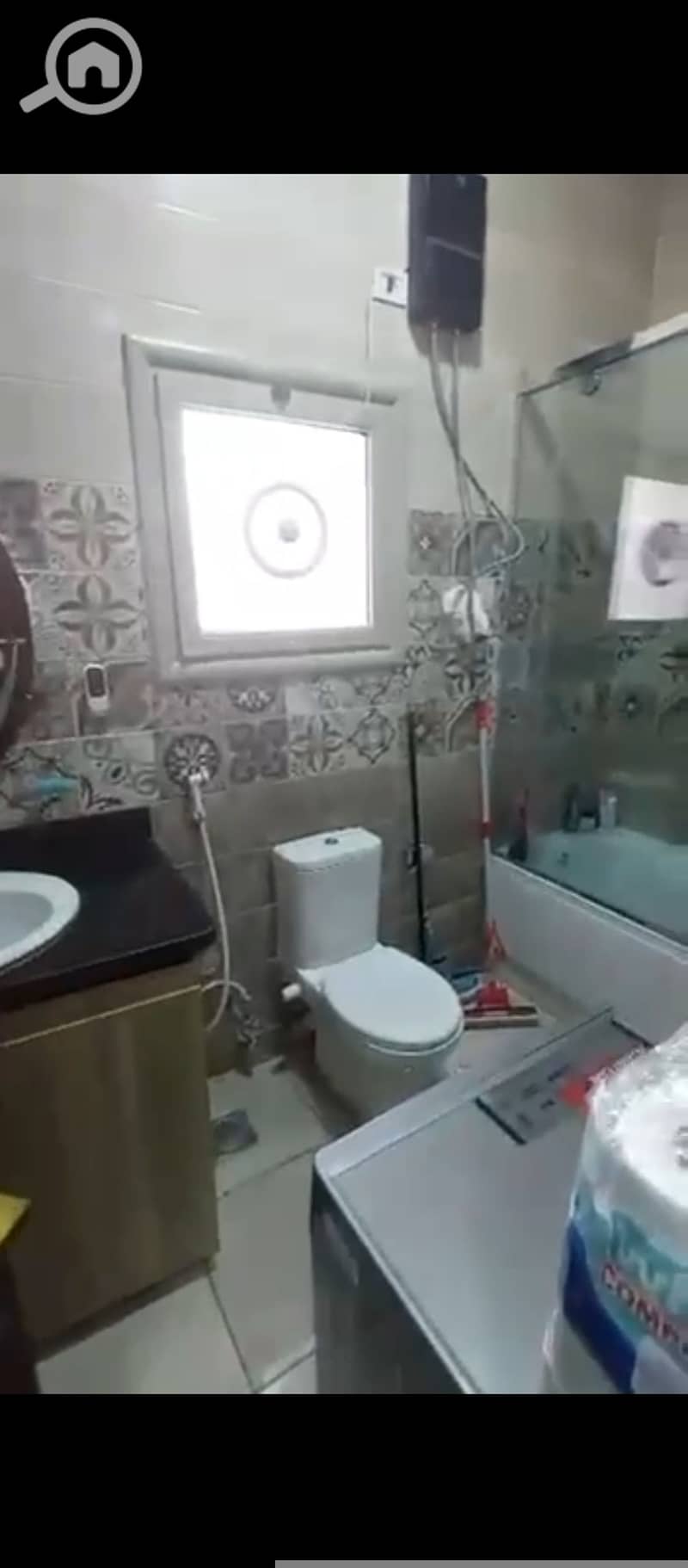 8 1000452303. jpg