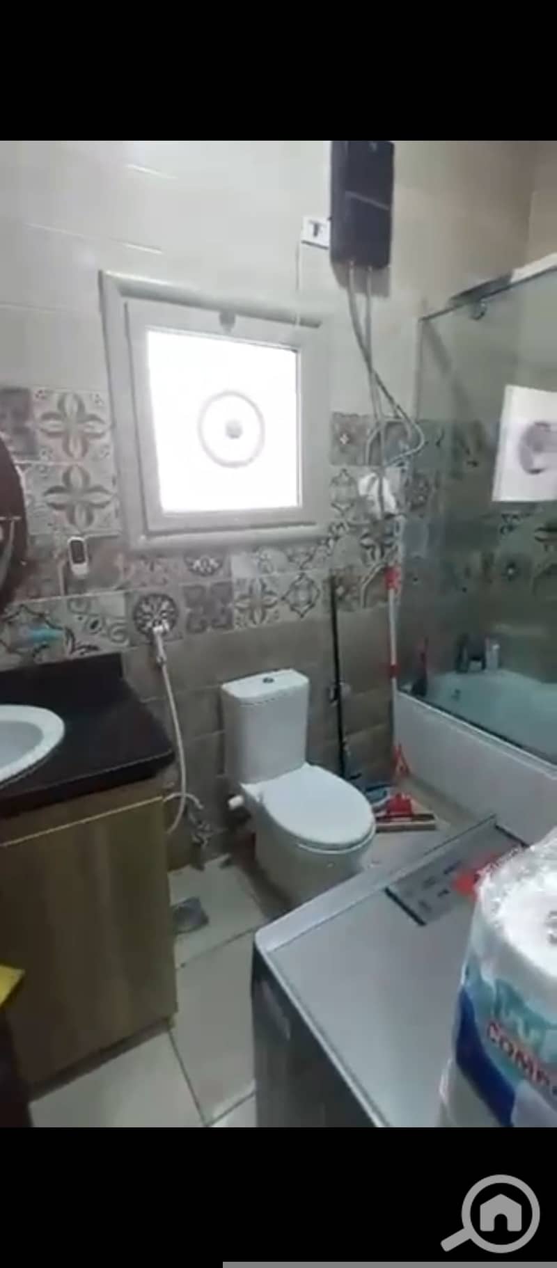 10 1000452303. jpg