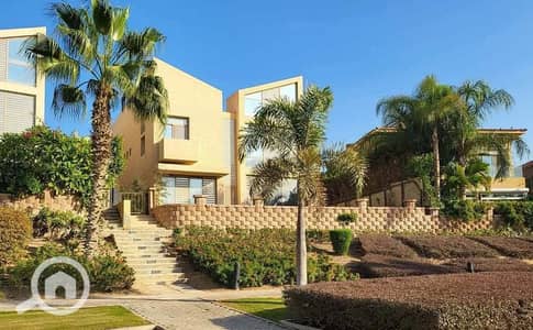 5 Bedroom Villa for Sale in Sheikh Zayed, Giza - 739182707_4631501420456935_915250309826781316_n. jpg 5 Bedroom Villa for Sale in Sheikh Zayed, Giza - 739182707_4631501420456935_915250309826781316_n. jpg