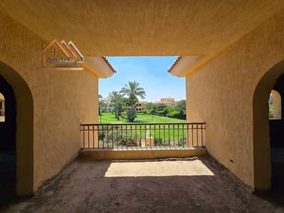 4 Bedroom Villa for Sale in Madinaty, Cairo - 8b42591c-6451-4ba0-8dc1-6fac69f35301. jpg