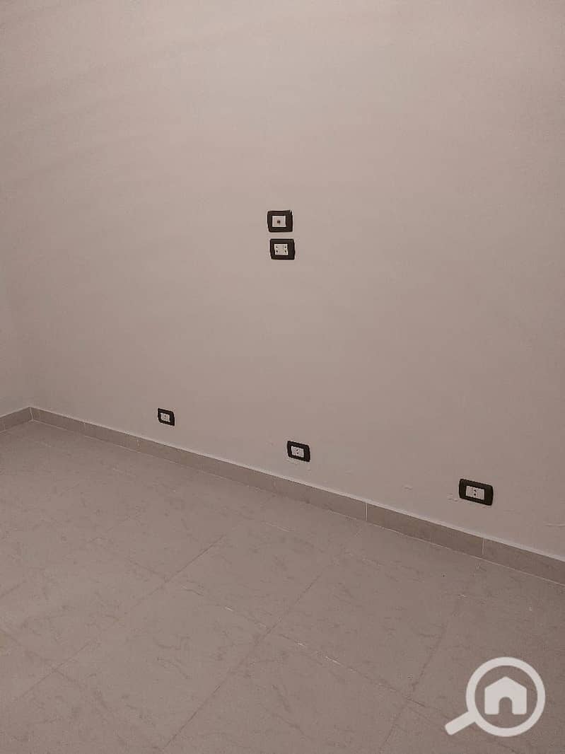 20 1000015981. jpg