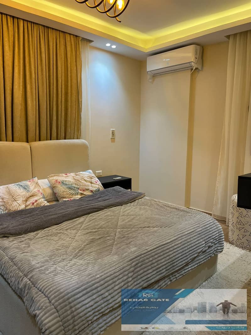 12 72ddb1cc-25ac-413f-a280-84edcb3d92e4. jpg