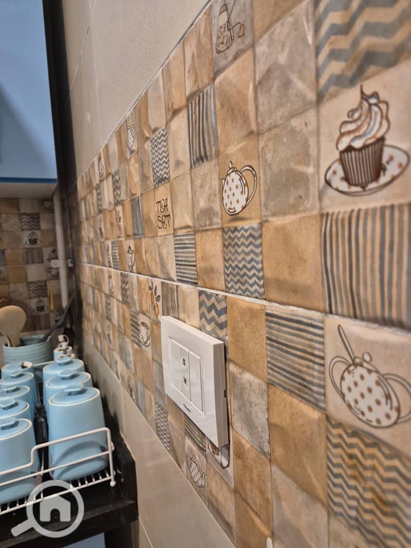 8 148951. jpg