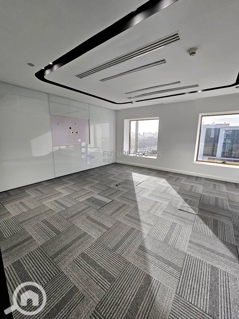 7 Image07. jpg