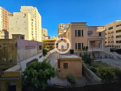 شقة 3 غرف نوم للايجار في لوران، الإسكندرية - 20260919_171743. jpg
