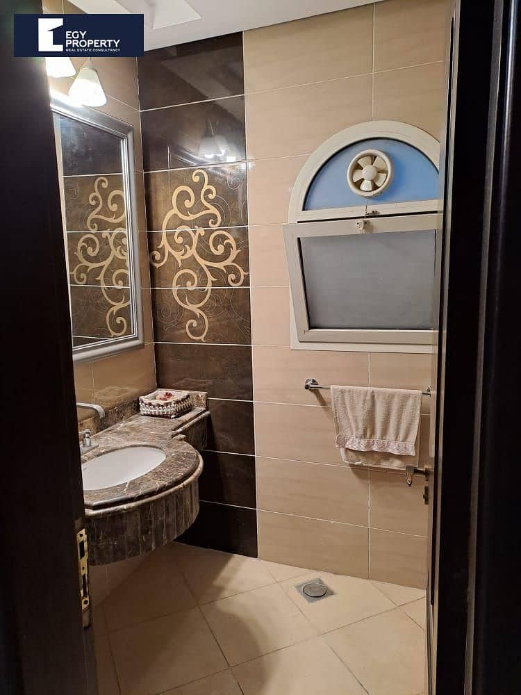 8 _files_bathroom 2. jpeg