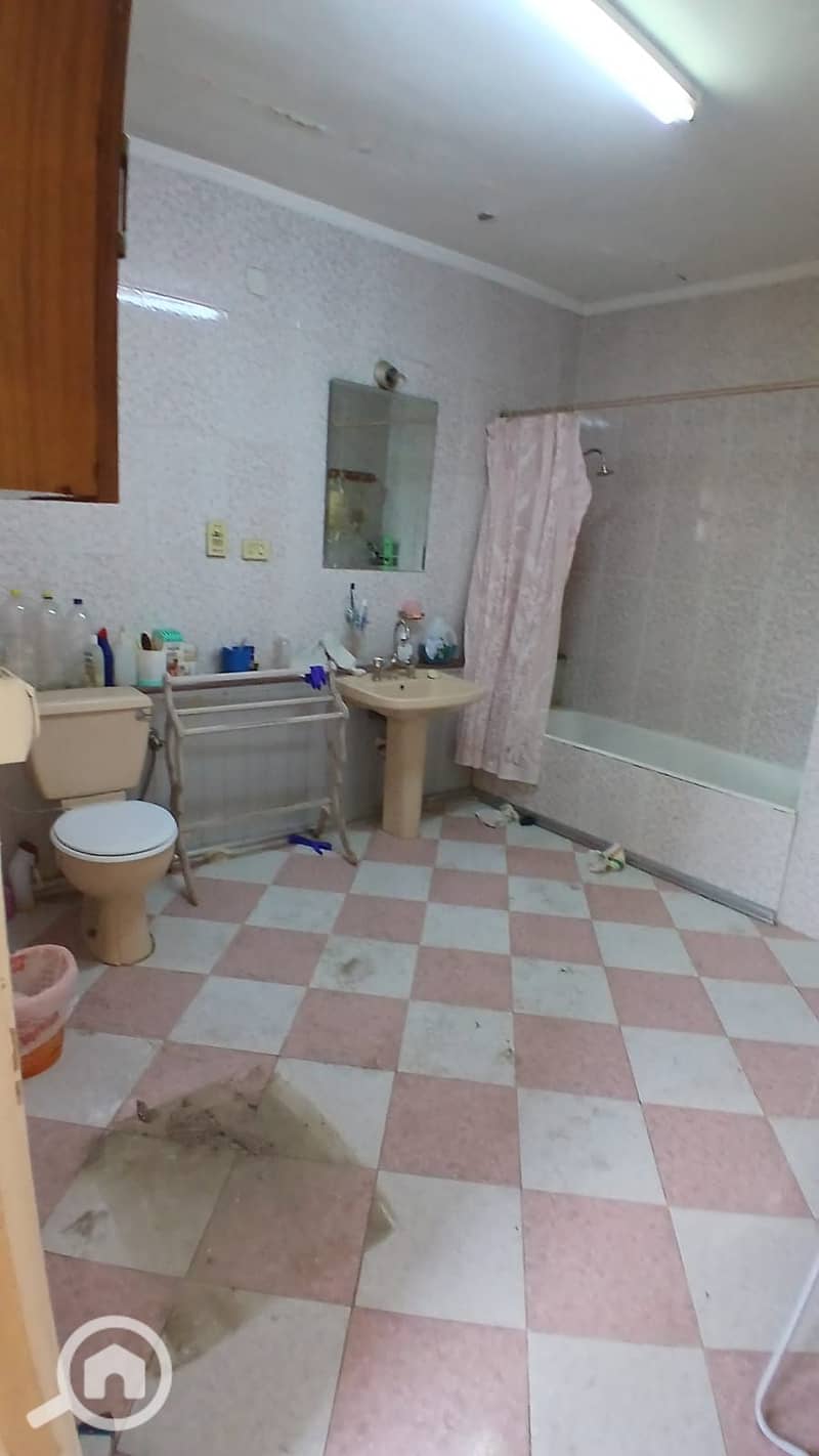 5 1000473021. jpg