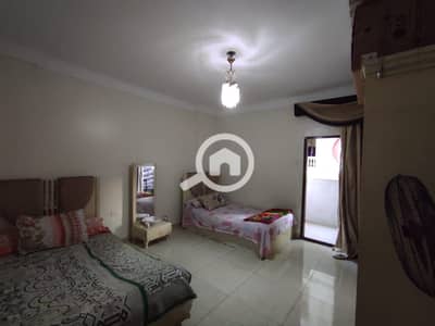 شقة 3 غرف نوم للايجار في كامب شيزار، الإسكندرية - 82931. jpg