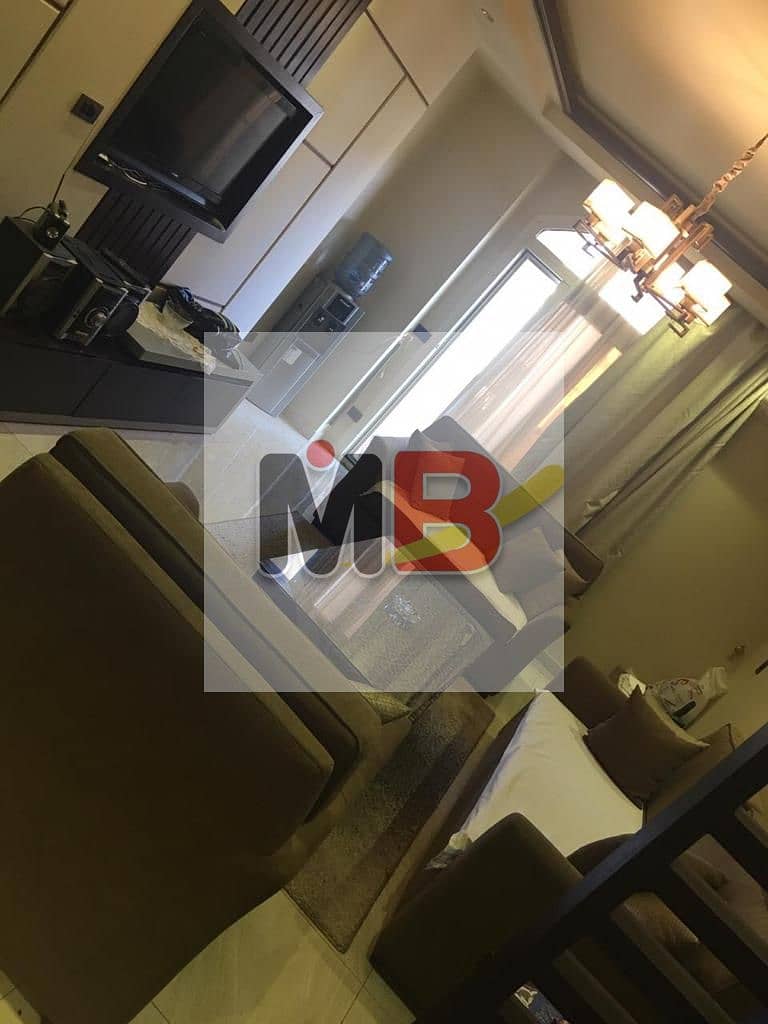 11 1000113104. jpg