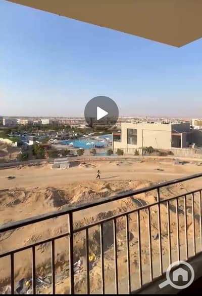 3 Bedroom Penthouse for Sale in 6th of October, Giza - 20260922_002004. jpg 3 Bedroom Penthouse for Sale in 6th of October, Giza - 20260922_002004. jpg