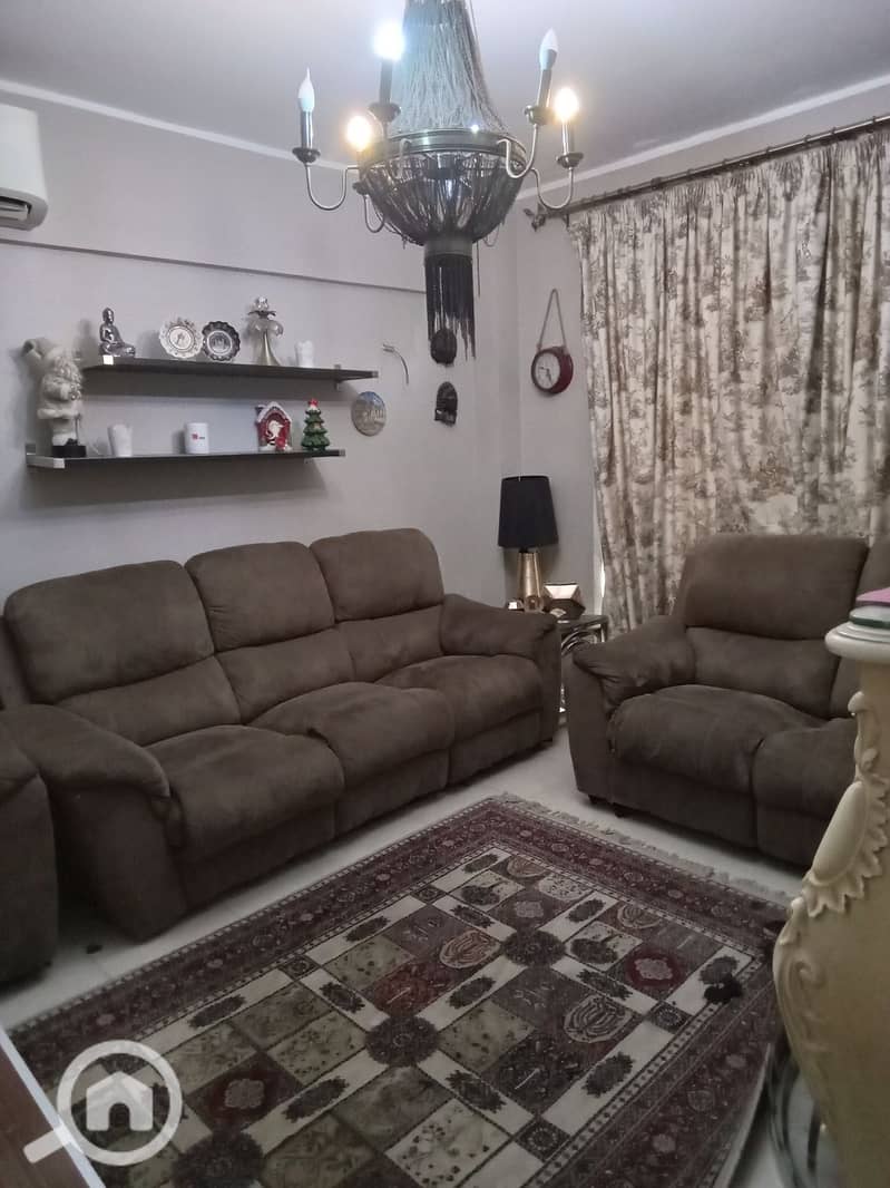 2 1000188671. jpg