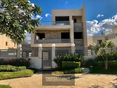 4 Bedroom Villa for Sale in Sheikh Zayed, Giza - IMG-20251205-WA0125. jpg 4 Bedroom Villa for Sale in Sheikh Zayed, Giza - IMG-20251205-WA0125. jpg