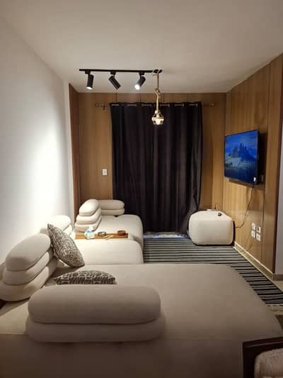 3 Bedroom Flat for Sale in Hadayek October, Giza - شقه للبيع في فالي تاورز اكتوبر بجوار الاهرامات