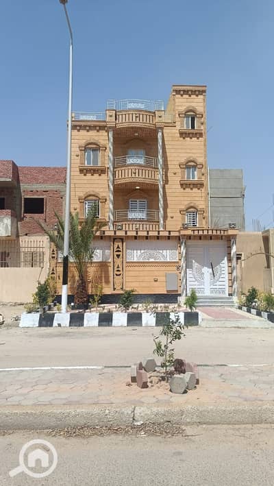 فیلا 6 غرف نوم للبيع في حدائق اكتوبر، الجيزة - 2287d364-aa91-4a6b-99cf-a0ba8bae316c. jpg