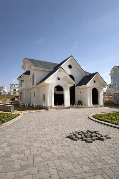 3 Bedroom Villa for Sale in New Cairo, Cairo - WhatsApp Image 2026-09-19 at 4.04. 11 PM. jpeg 3 Bedroom Villa for Sale in New Cairo, Cairo - WhatsApp Image 2026-09-19 at 4.04. 11 PM. jpeg