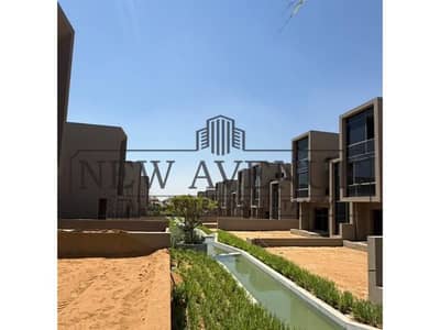 4 Bedroom Villa for Sale in New Cairo, Cairo - WhatsApp Image 2026-09-22 at 12.49. 26. jpg 4 Bedroom Villa for Sale in New Cairo, Cairo - WhatsApp Image 2026-09-22 at 12.49. 26. jpg
