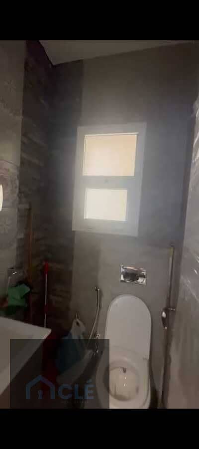 9 WhatsApp Image 2026-09-22 at 14.25. 55 (1). jpeg