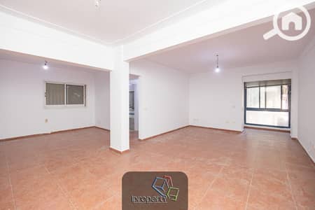 2 Bedroom Apartment for Rent in Kafr Abdo, Alexandria - 1. jpg 2 Bedroom Apartment for Rent in Kafr Abdo, Alexandria - 1. jpg
