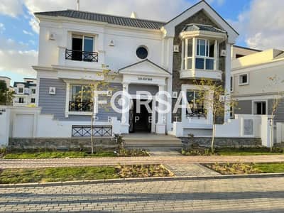 5 Bedroom Villa for Sale in 6th of October, Giza - 8. jpg