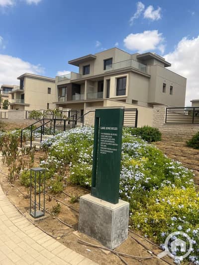 3 Bedroom Villa for Sale in Sheikh Zayed, Giza - 20f7be0f-96b5-4ff5-8183-376838fe9a90. jpg