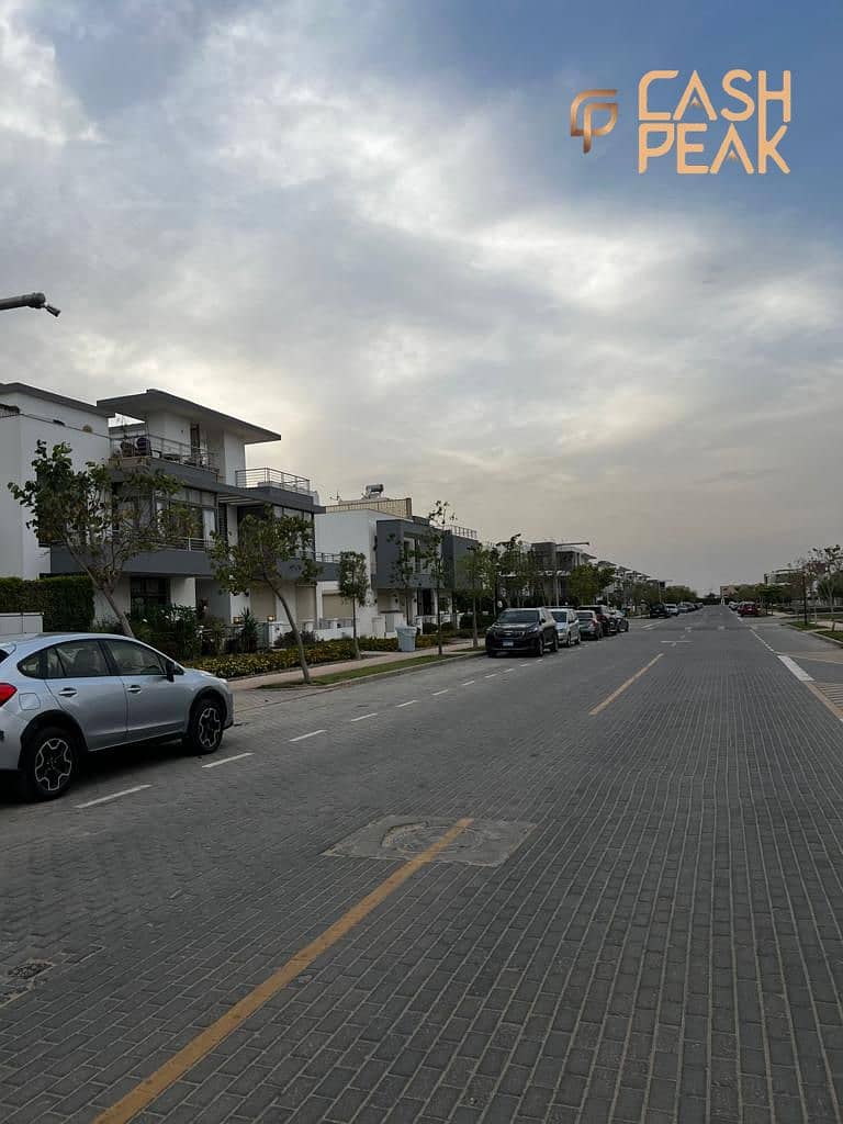 4 WhatsApp Image 2026-09-21 at 3.11. 52 PM. jpeg