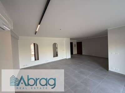 شقة 3 غرف نوم للايجار في 6 اكتوبر، الجيزة - WhatsApp Image 2026-09-22 at 4.26. 11 PM (1). jpeg