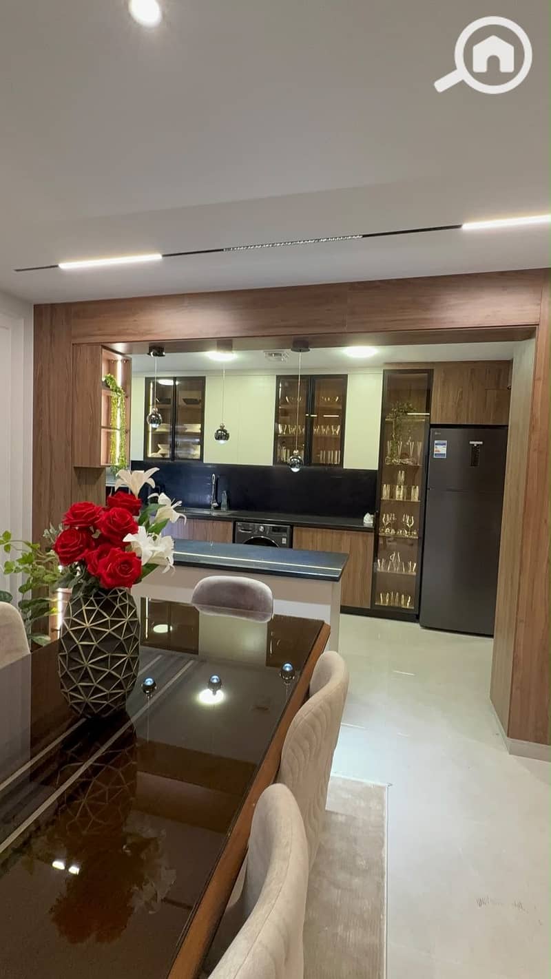 10 deeda177-dd1c-46c7-b088-08f55e6427c4. jpg