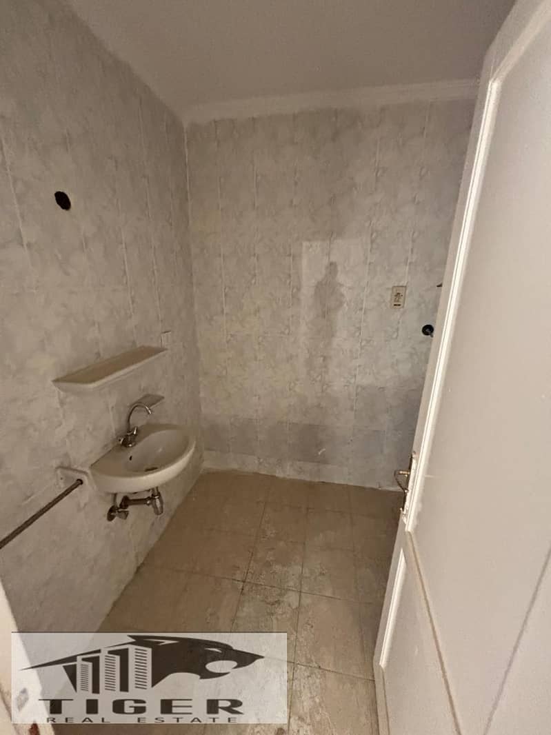8 1000129222. jpg