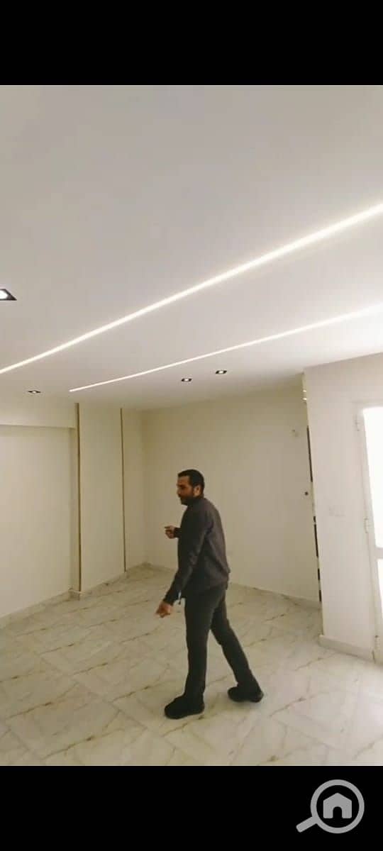 10 a8ec62dd-2dd0-4614-95ff-0eec867688b1. jpg